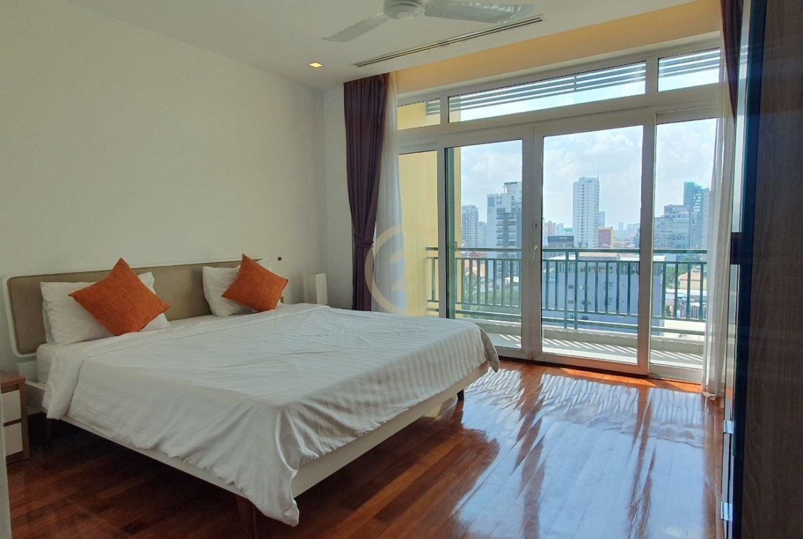 Brand new 3-Bedroom for Rent at | BKK1, Phnom Penh