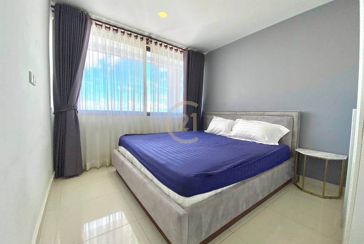 4 Bedroom Condo for Rent at Tonle Bassac