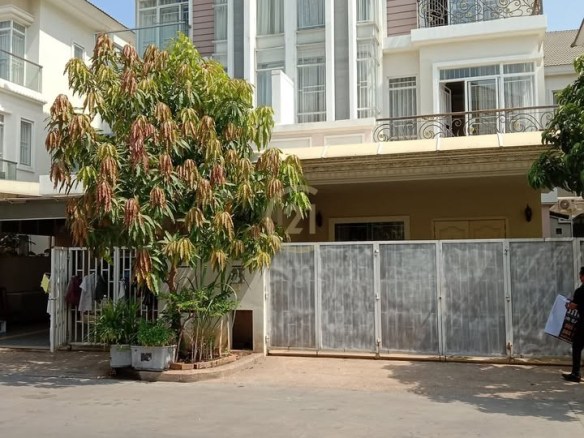Villa for rent with fully furniture