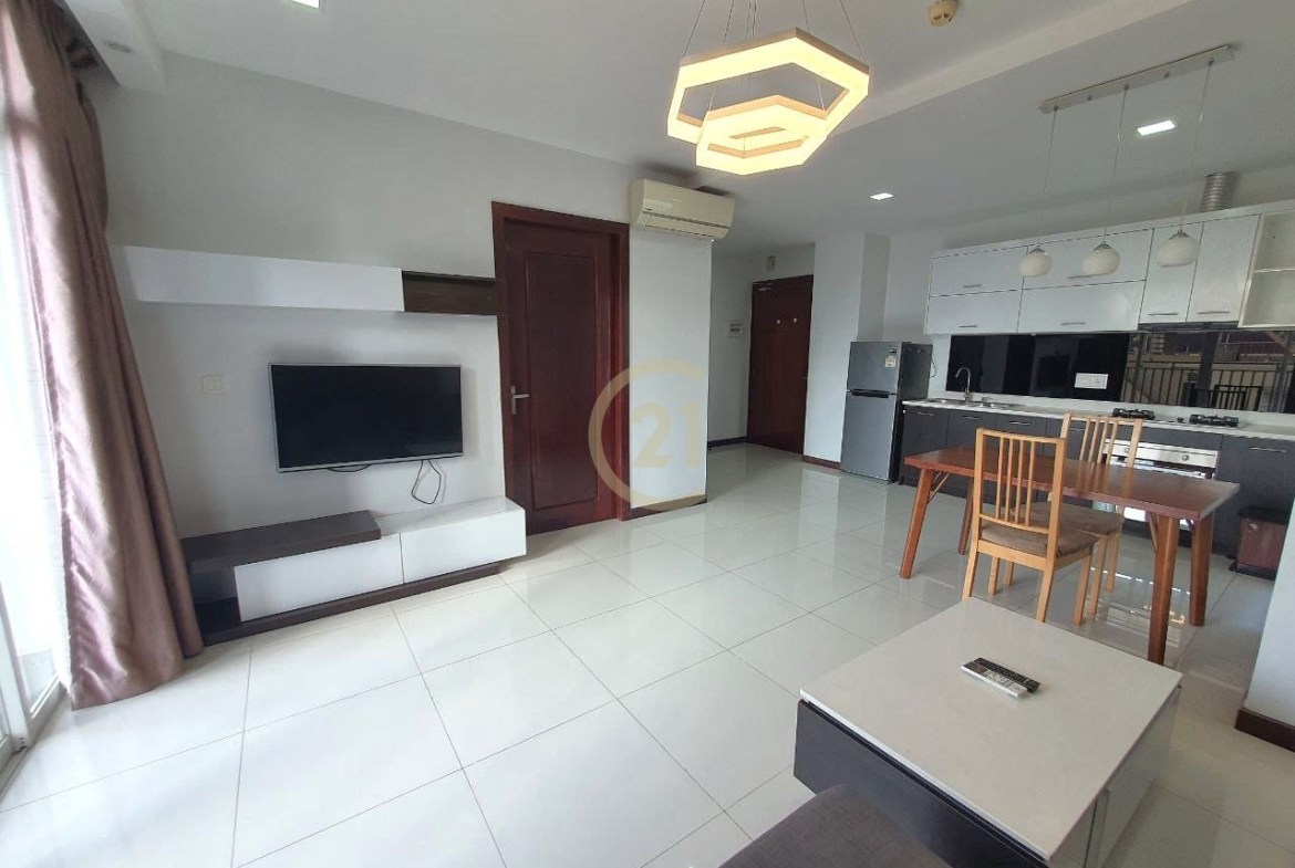 Specious 1 Bed Apt For Rent At Tonle Bassac