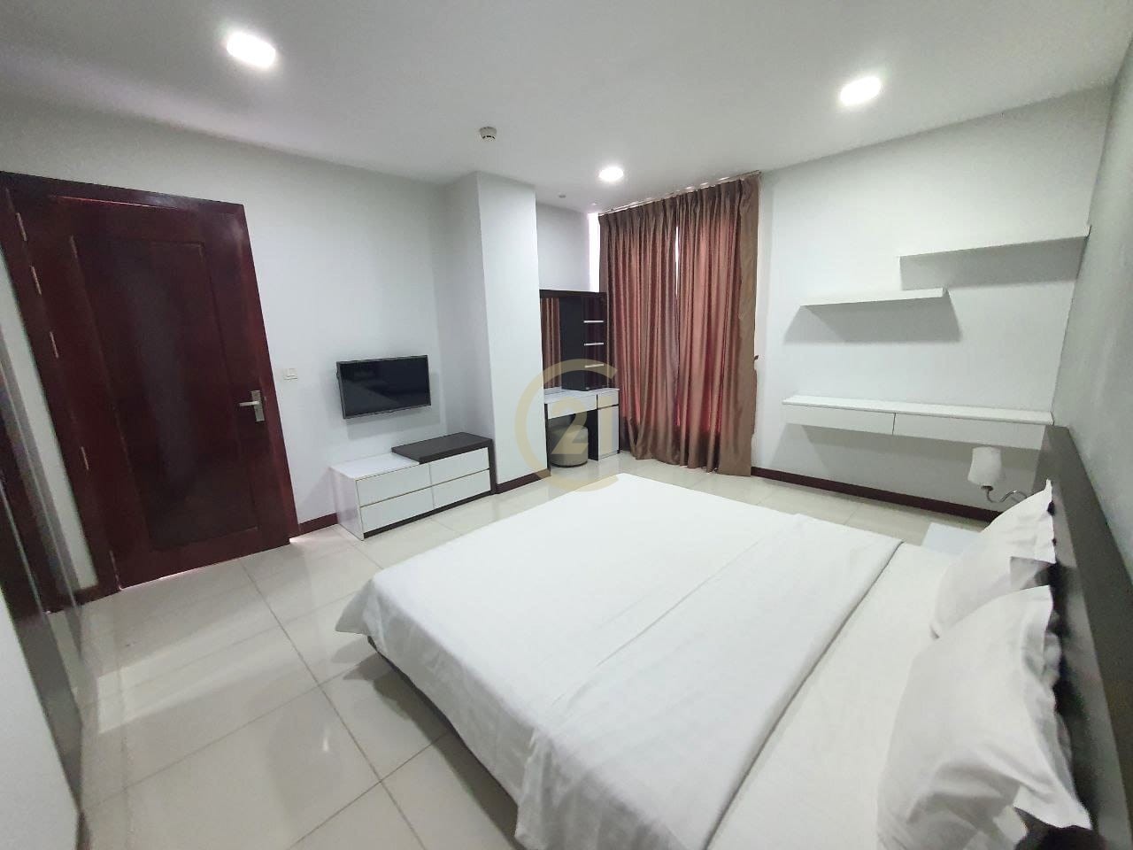 Specious 1 Bed Apt For Rent At Tonle Bassac