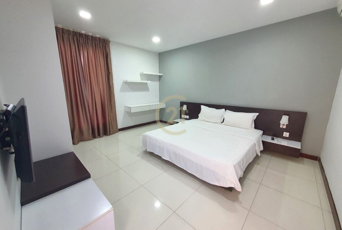Specious 1 Bed Apt For Rent At Tonle Bassac