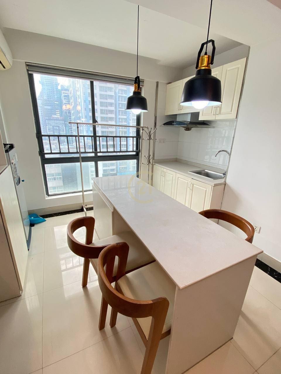 COZY ONE BEDROOM FOR RENT