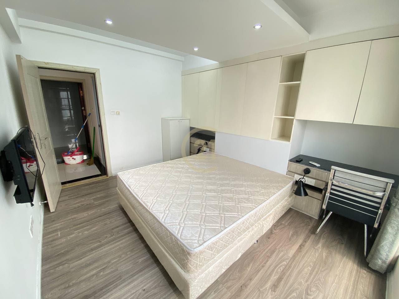 COZY ONE BEDROOM FOR RENT