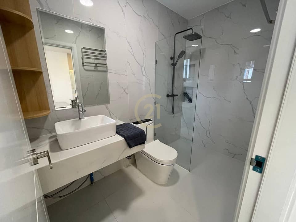 Studio Apartment for Rent at 7 Makara