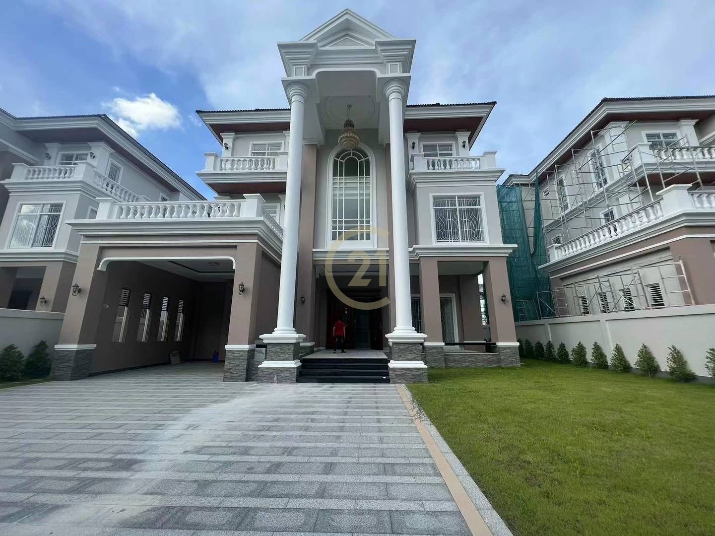 Villa for rent in Peng hout Berng Snao