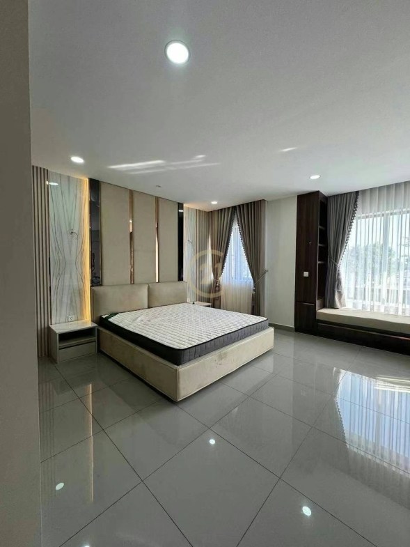 Twin villa for rent with fully furnished in Peng Hout Berng Snao