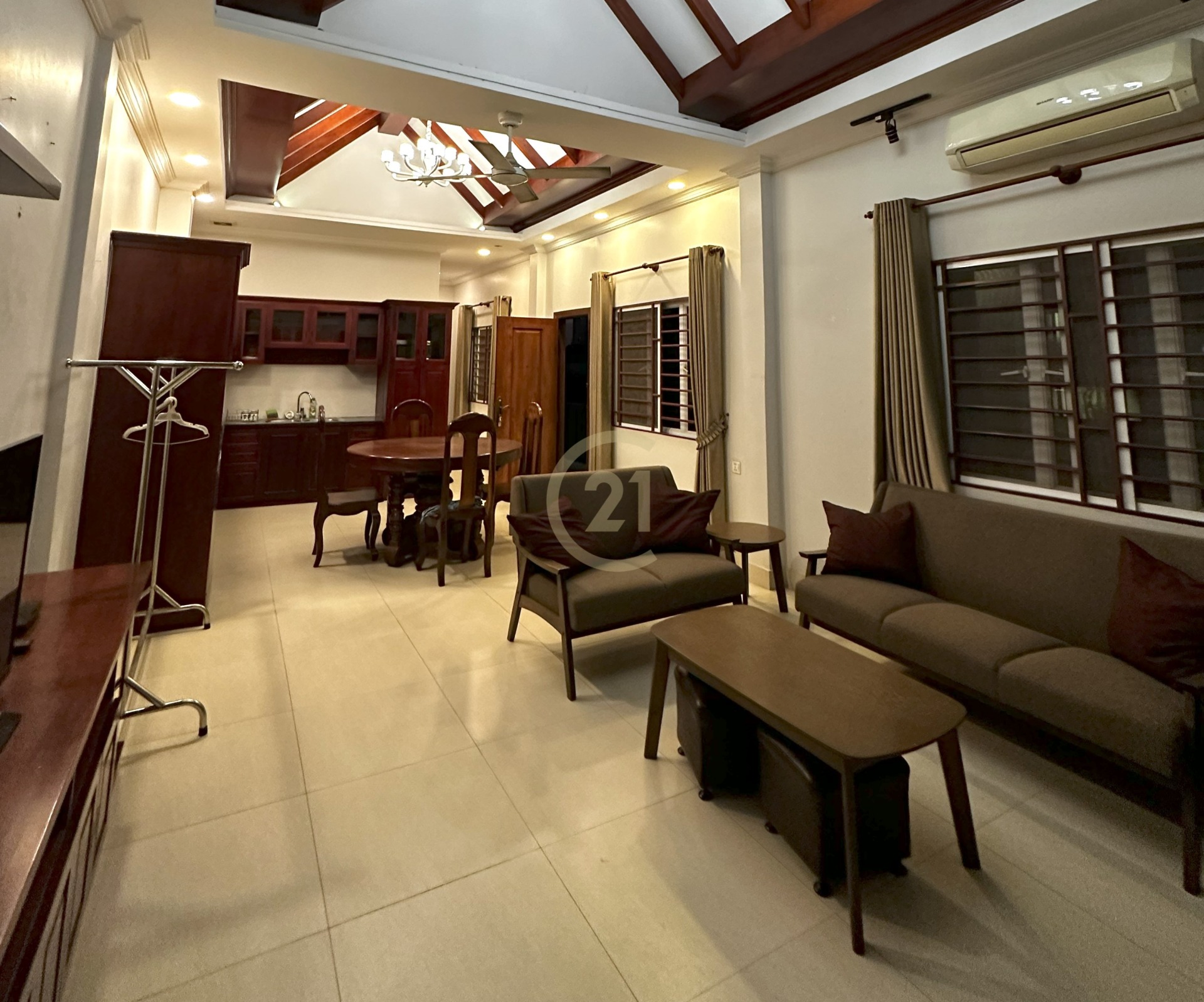 Western One Bedroom for Rent at BKK3, Phnom Penh