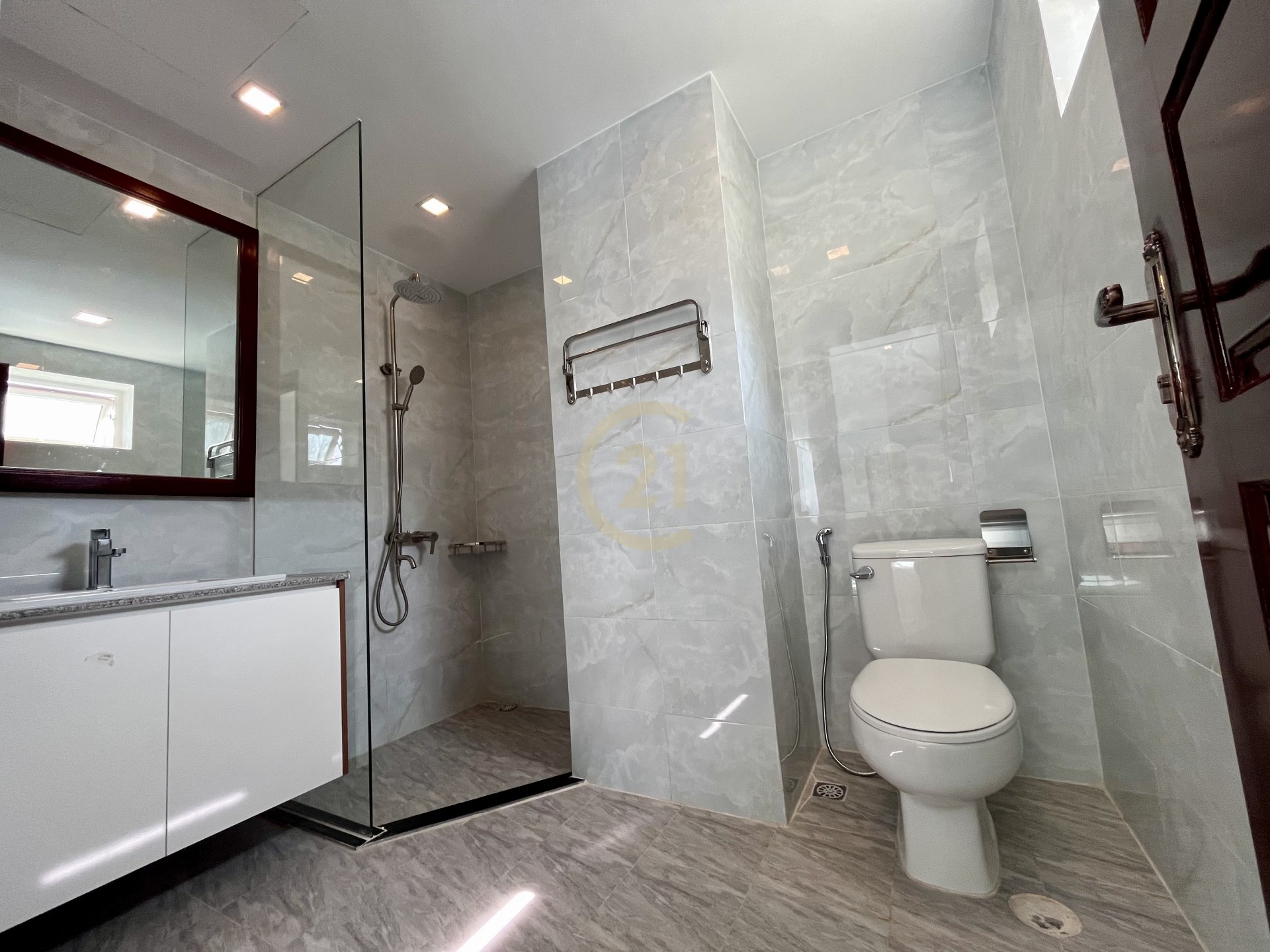 Luxury Studio Room for Rent | BKK1 – Prime Location