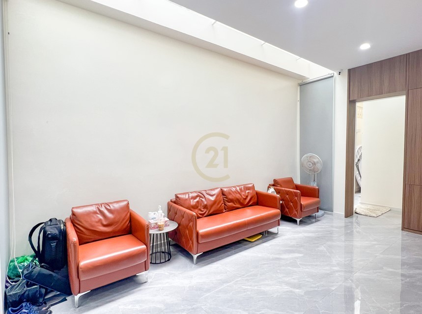 Screenshot 2024-12-19 150843 Lovely Flat House for Sale at | BKK1, Phnom Penh