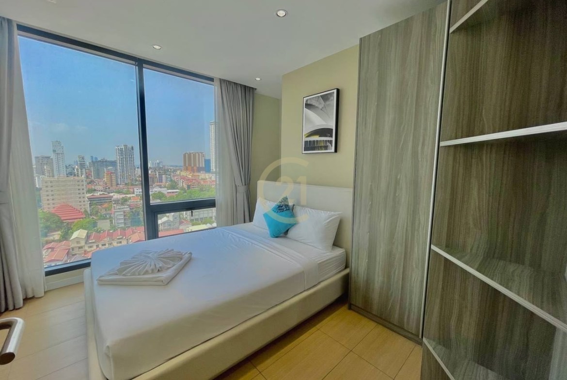 Stylish 3 Bedroom For Rent At Tonle Bassac