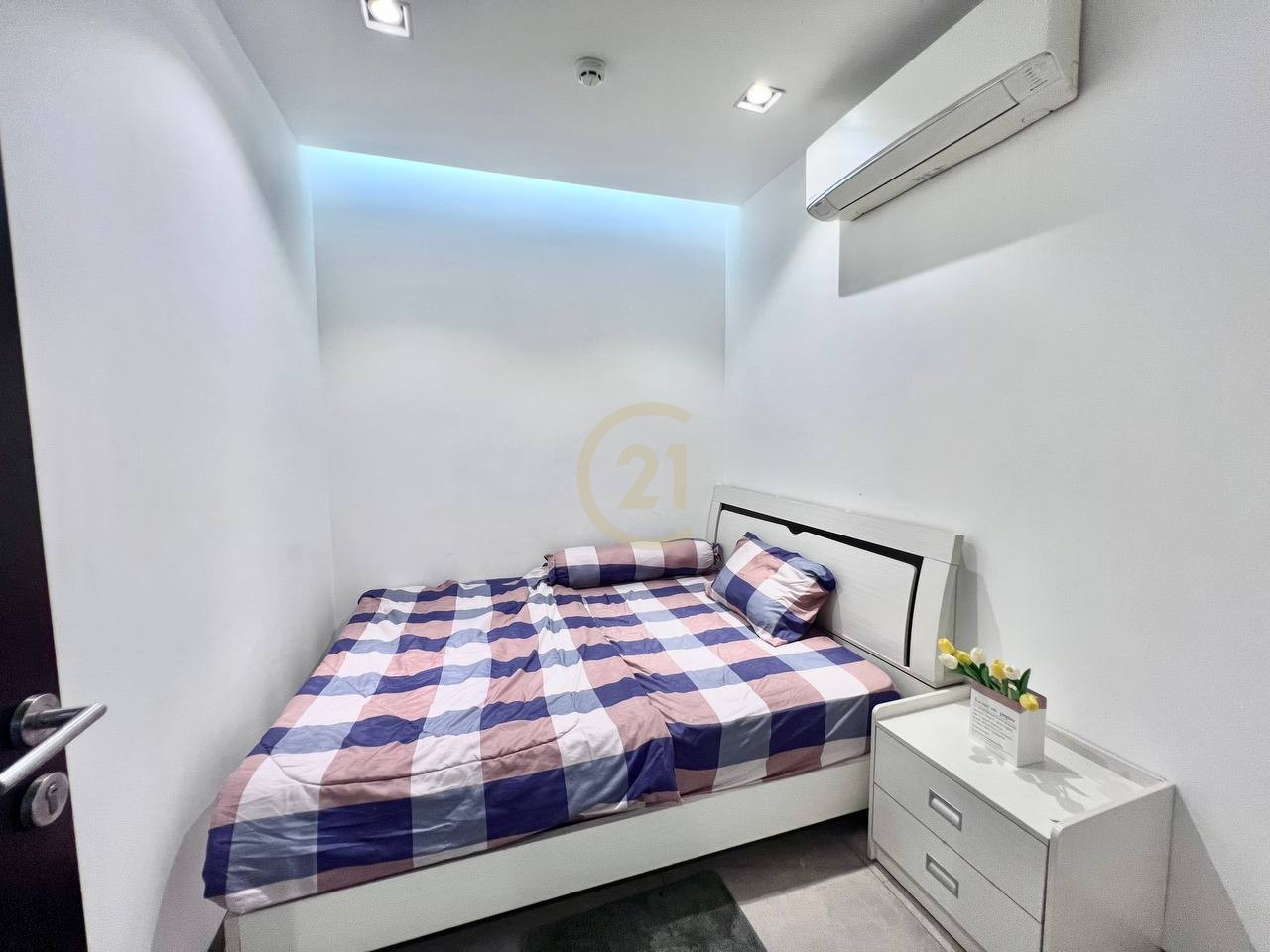 PRECIOUS TWO BEDROOM FOR RENT