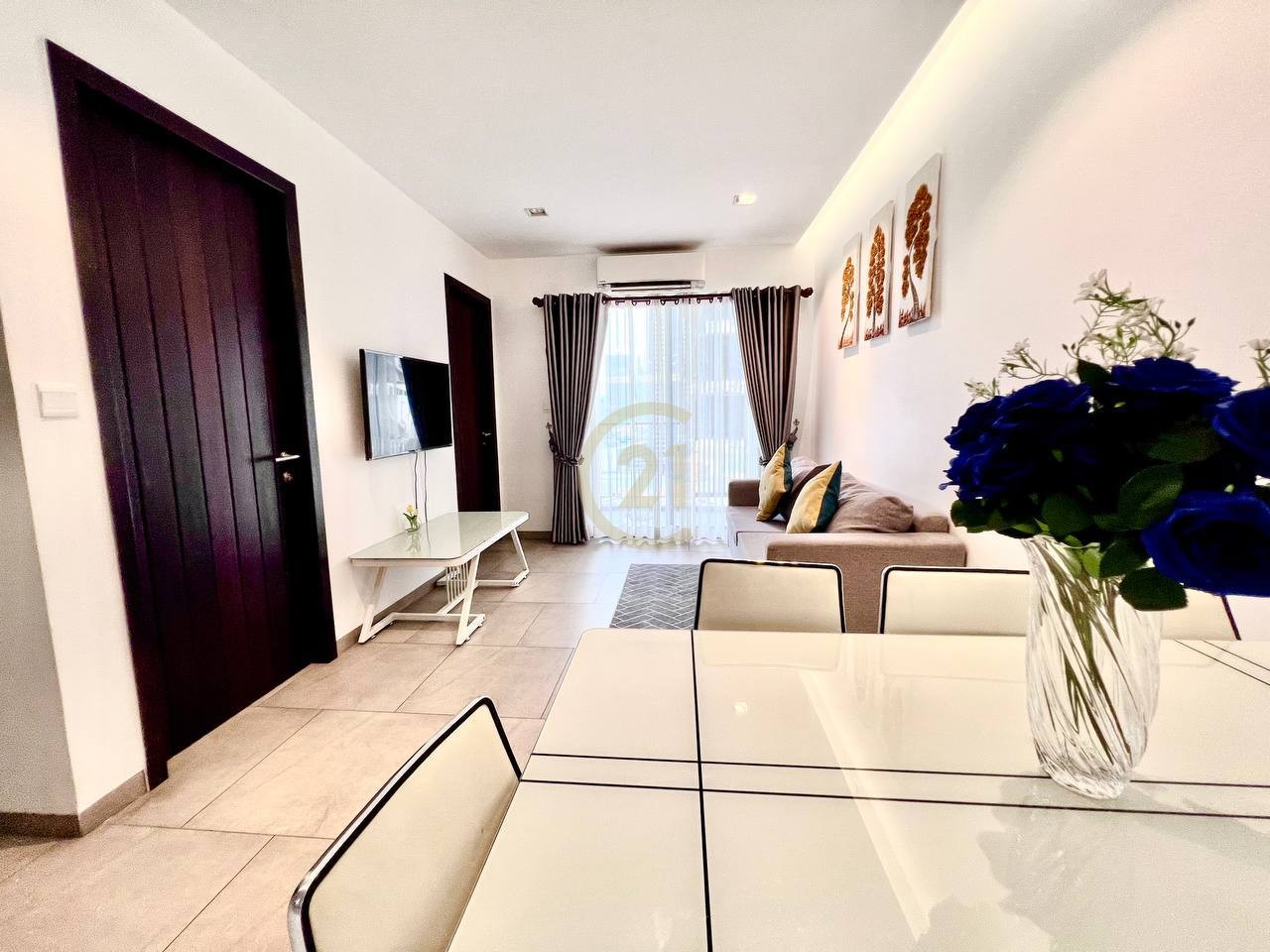 PRECIOUS TWO BEDROOM FOR RENT