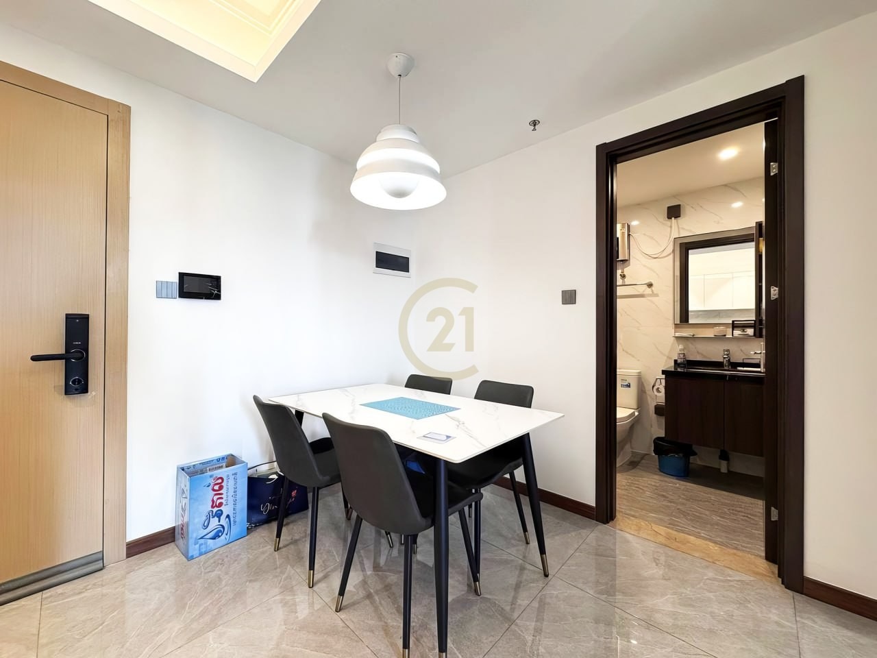 photo_2024-10-10_23-28-00