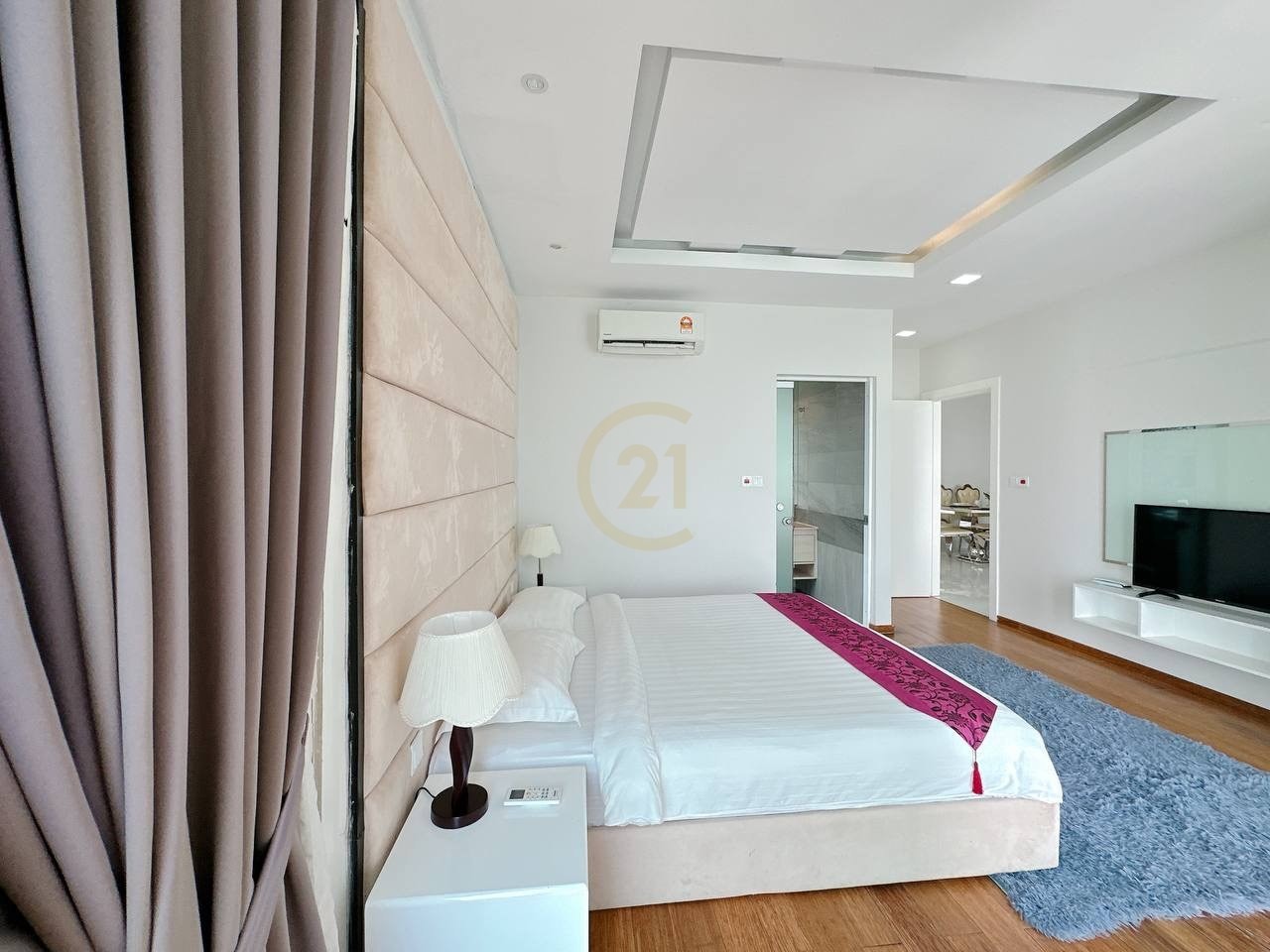PREMIUM FOUR BEDROOM FOR RENT