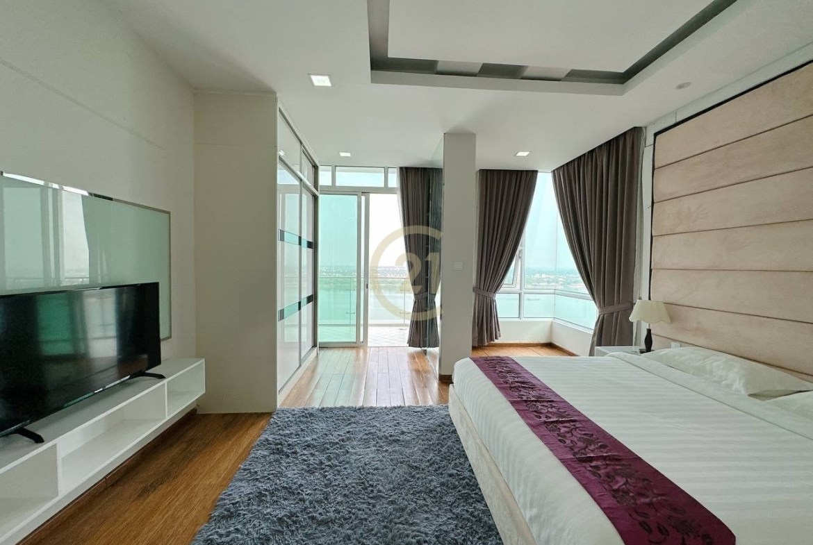 PREMIUM FOUR BEDROOM FOR RENT