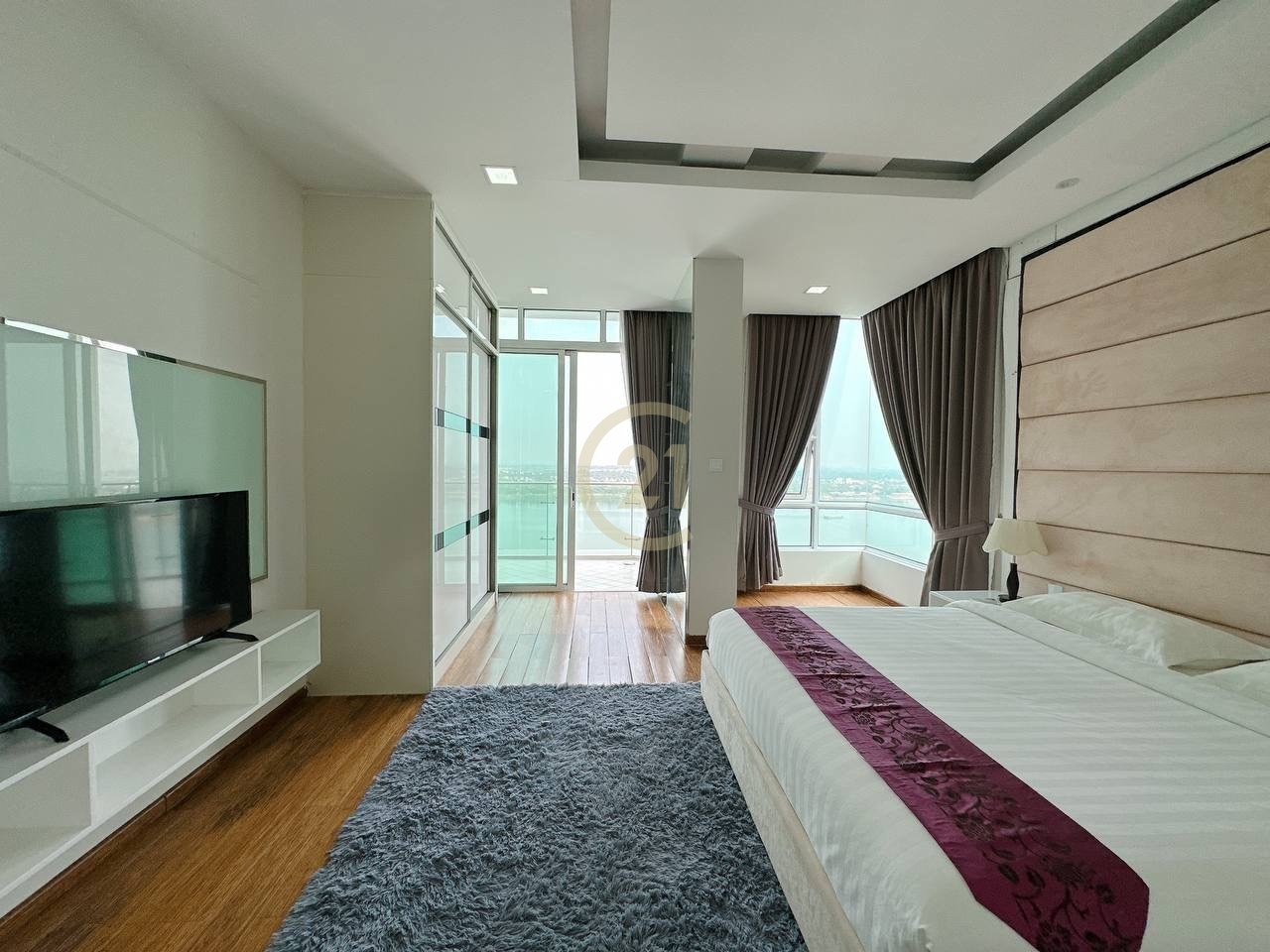 PREMIUM FOUR BEDROOM FOR RENT