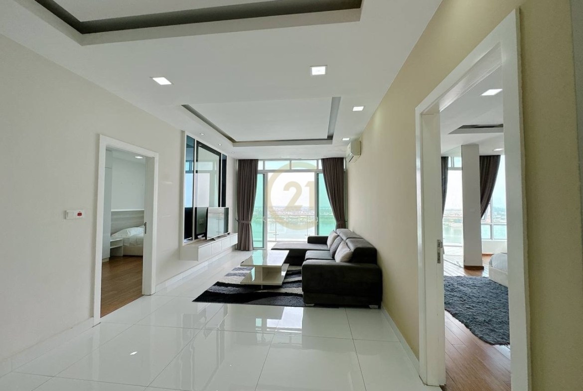 PREMIUM FOUR BEDROOM FOR RENT
