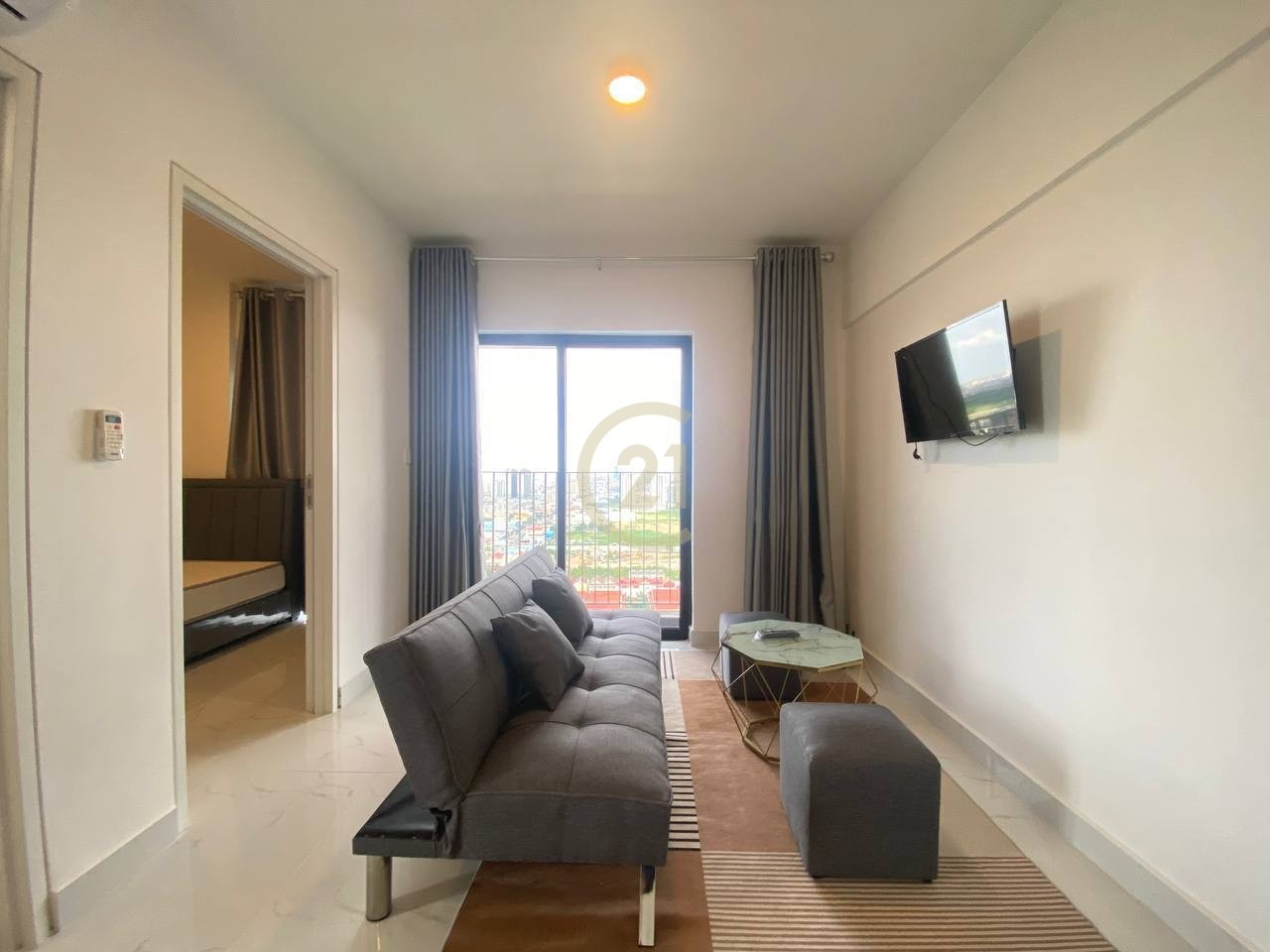 LOVELY ONE BEDROOM FOR RENT
