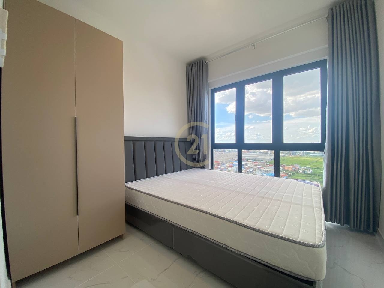LOVELY ONE BEDROOM FOR RENT