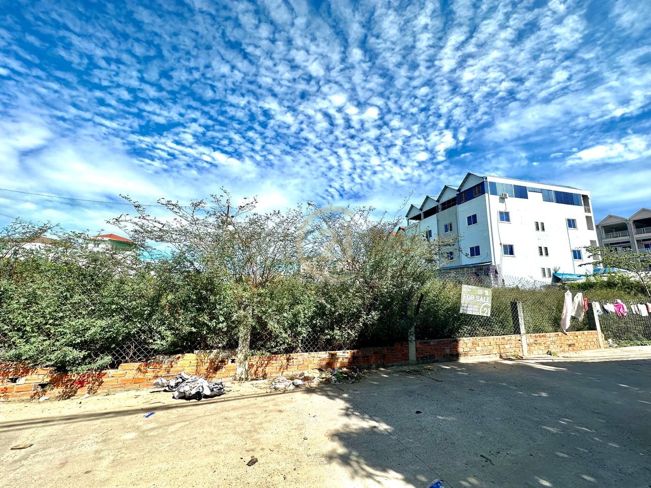 LAND FOR SALE UNDER MARKET PRICE