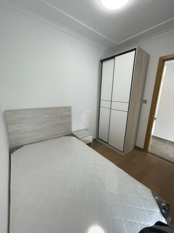 Nice 2 Bedroom For Rent at R&F Condo