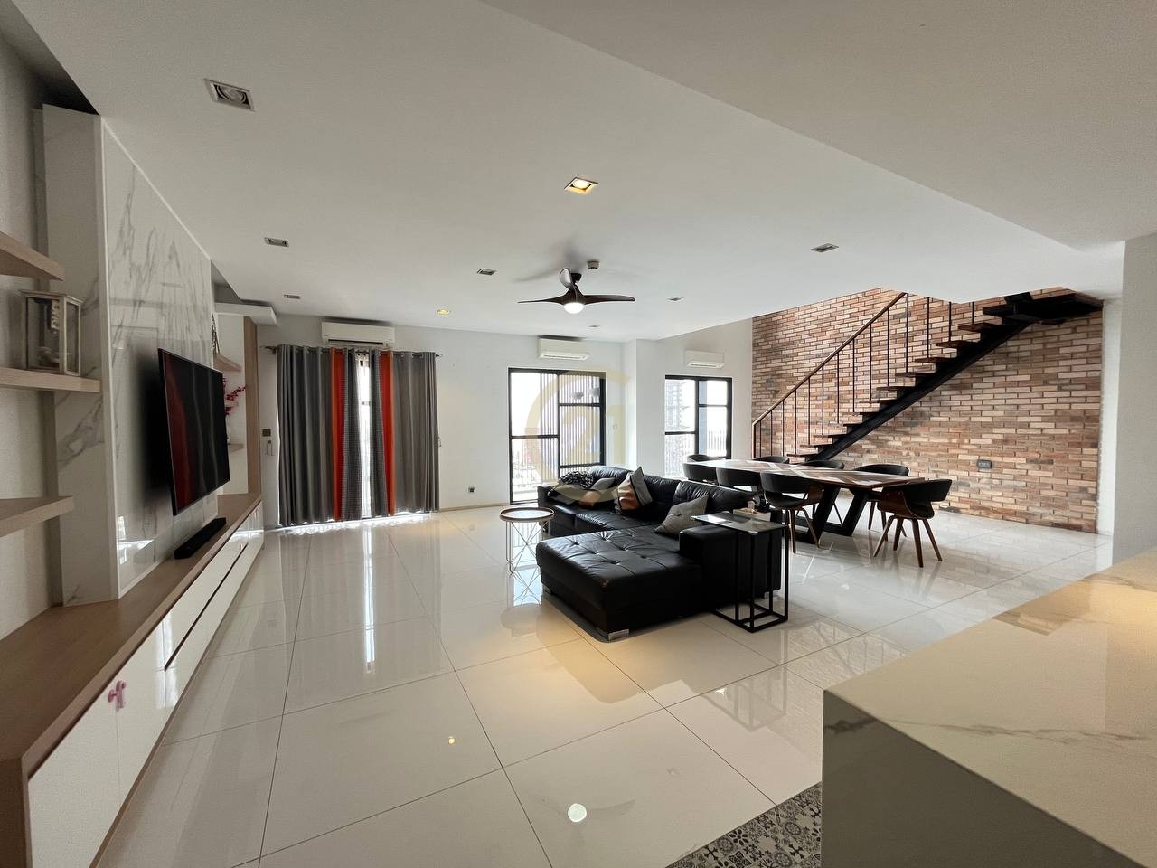 photo_4_2024-12-23_13-53-09 Luxury Penthouse for Rent at | Tonle Bassac, Phnom Penh