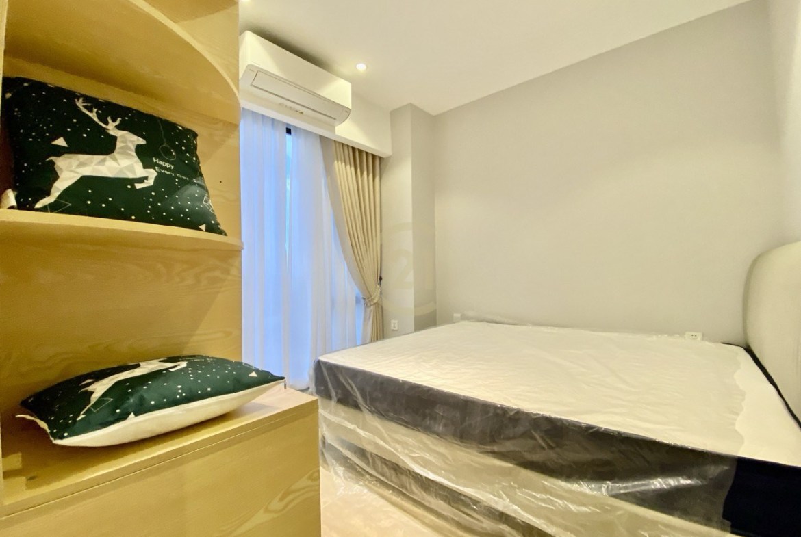 Beautiful 2 Bedroom For Rent at Toul Kork