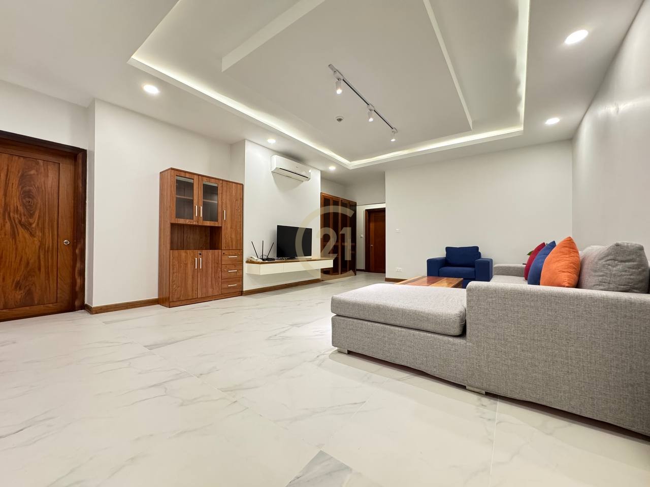 Big Three Bedroom For Rent At Tonle Bassac