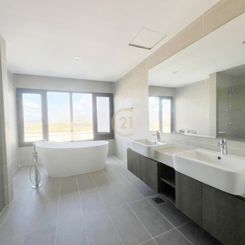 Villa for sale near Peng Hout Berng Snaor