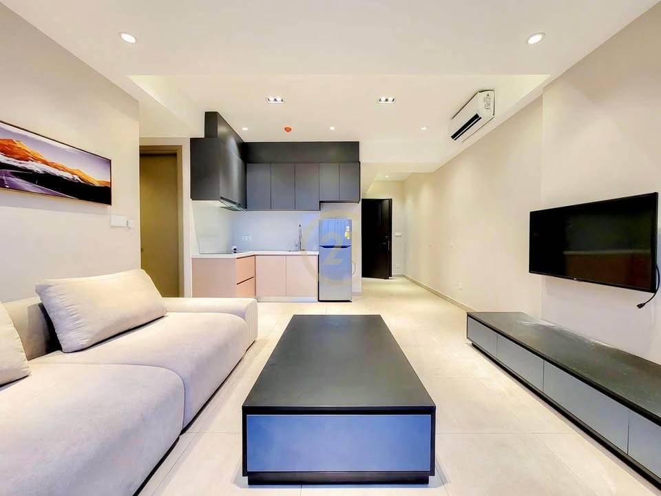 PRECIOUS THREE BEDROOM FOR RENT