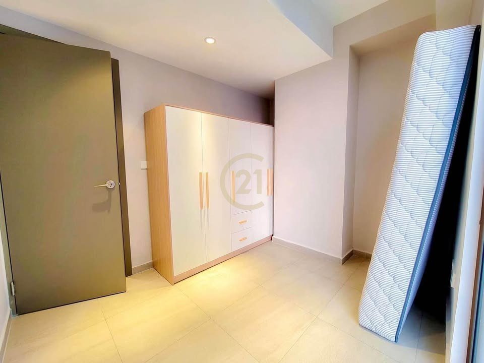 PRECIOUS THREE BEDROOM FOR RENT