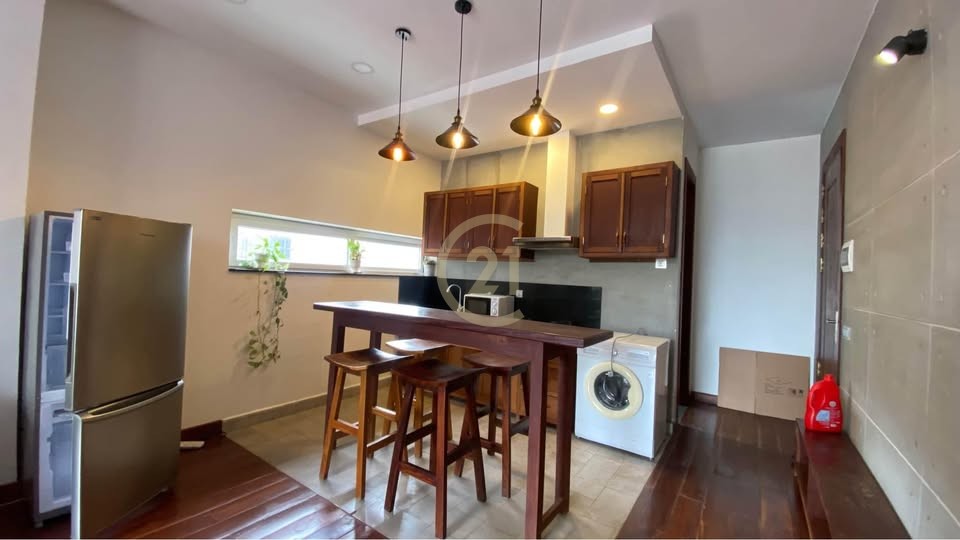 VINTAGE ONE BEDROOM FOR RENT
