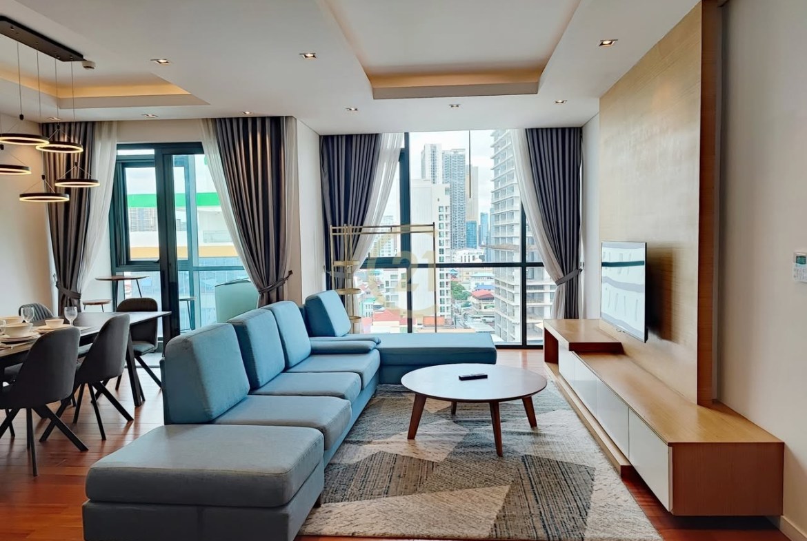 PREMIUM THREE BEDROOM FOR RENT