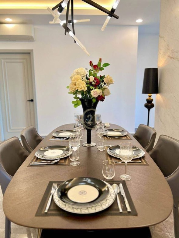 PREMIUM THREE BEDROOM FOR RENT