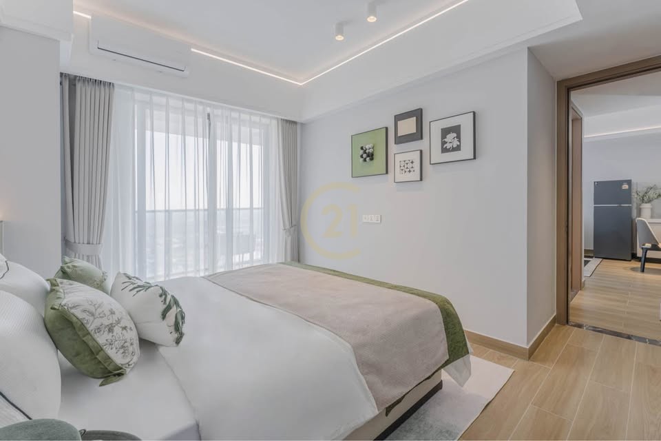 VINTAGE TWO BEDROOM FOR RENT