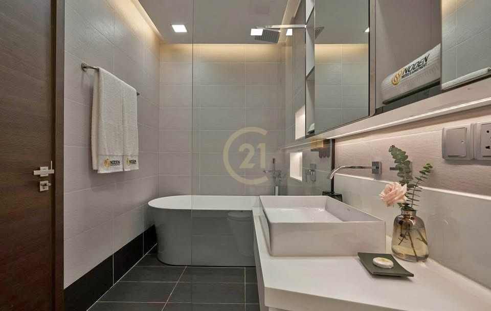 PRECIOUS THREE BEDROOM FOR RENT