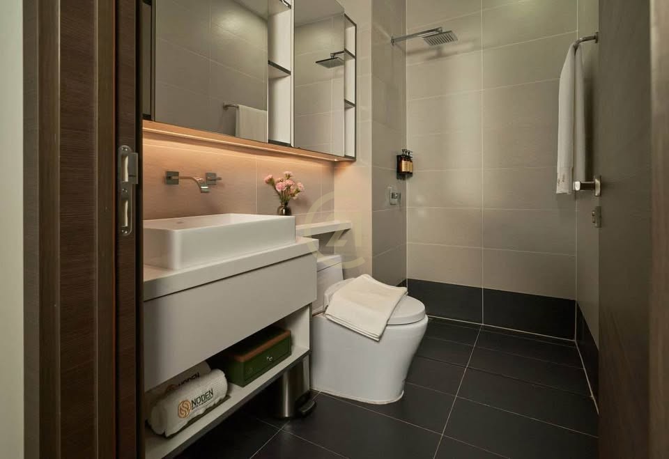 PRECIOUS THREE BEDROOM FOR RENT