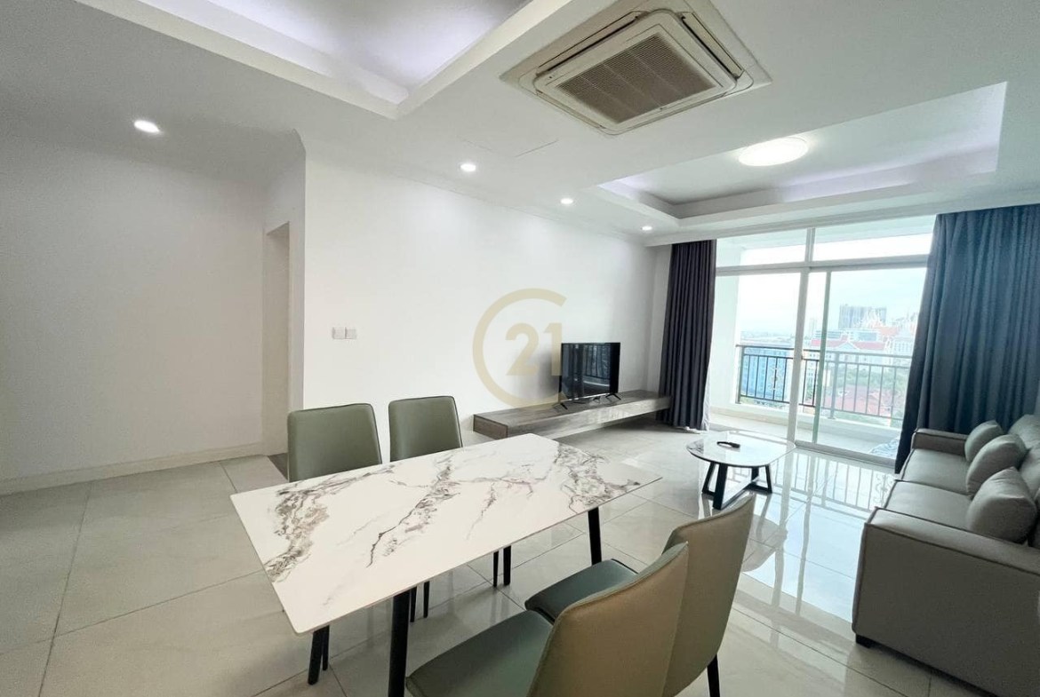 LUXURIOUS TWO BEDROOM FOR RENT