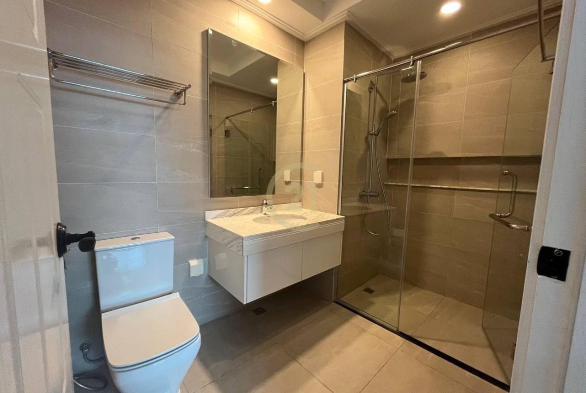 LUXURIOUS TWO BEDROOM FOR RENT