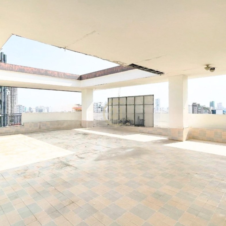 Building for sale in Bkk3