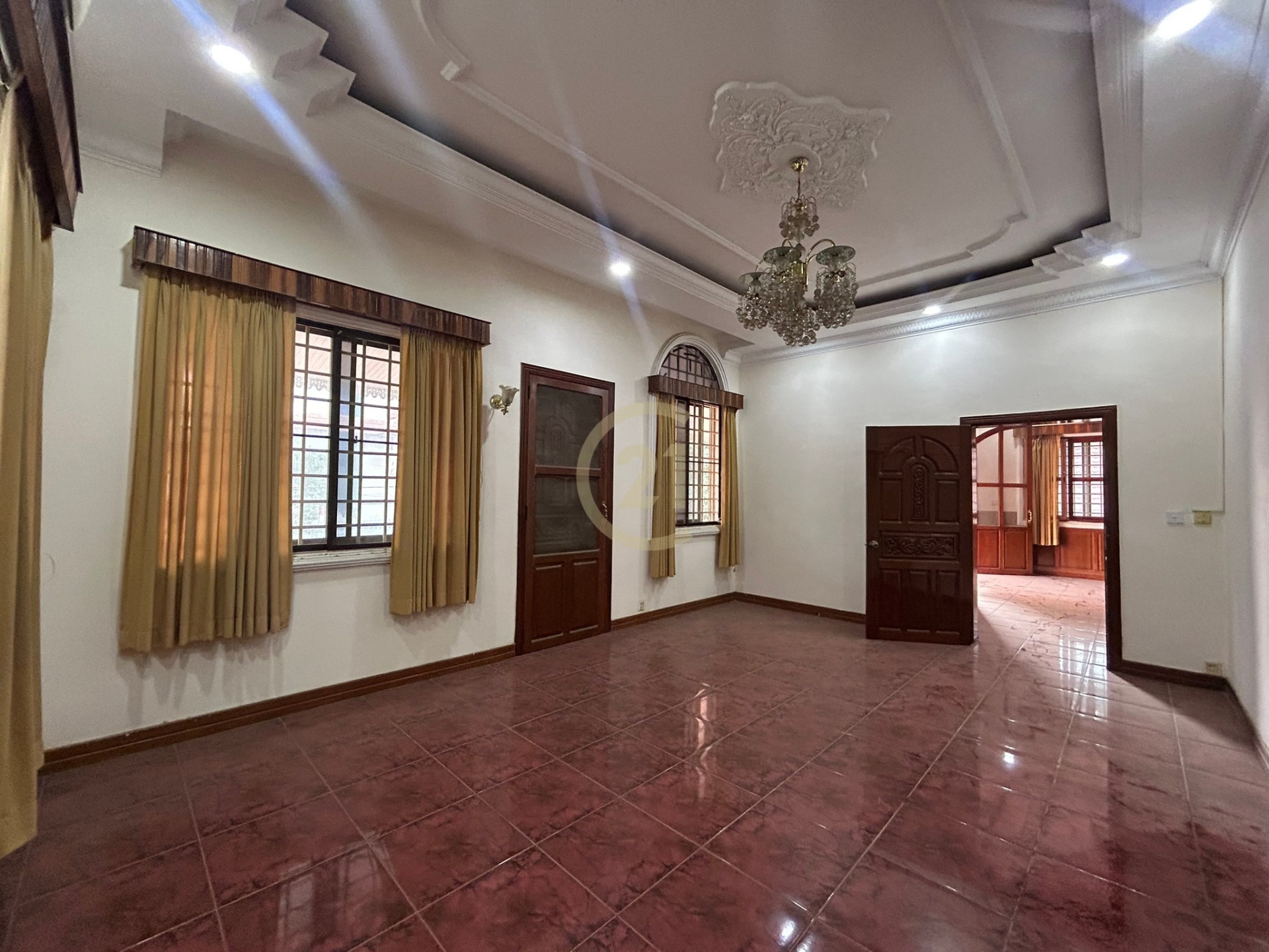 6DF42376-F7AA-4B90-919B-AD86E53FB225 Spacious 6-Bedroom Villa with Luxurious Amenities in Toul Kork