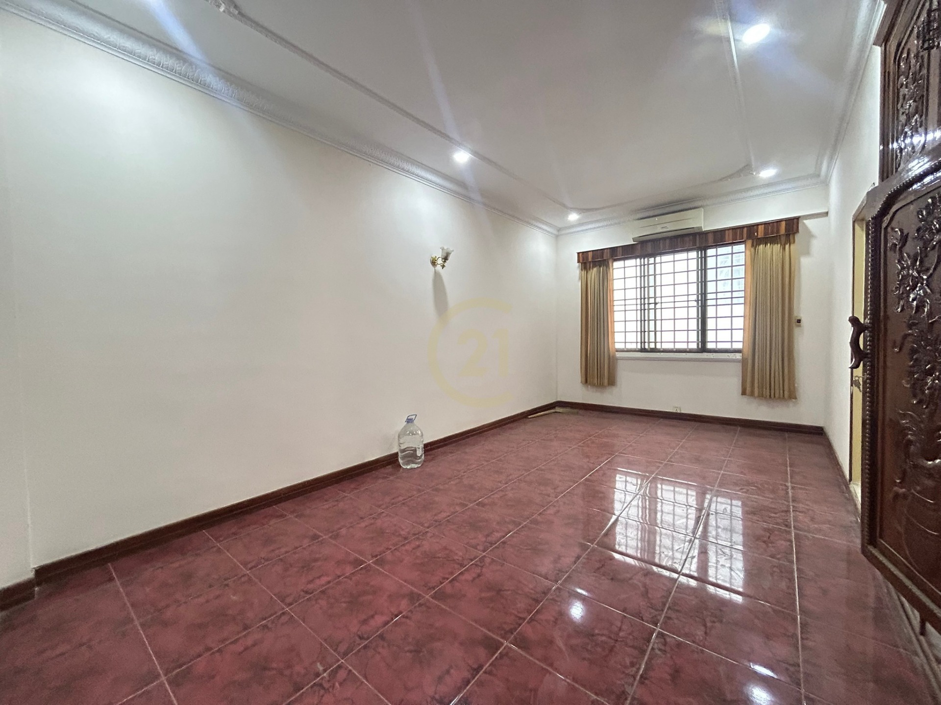 7E56C67A-5F20-4823-BE31-068E6417E4B5 Spacious 6-Bedroom Villa with Luxurious Amenities in Toul Kork