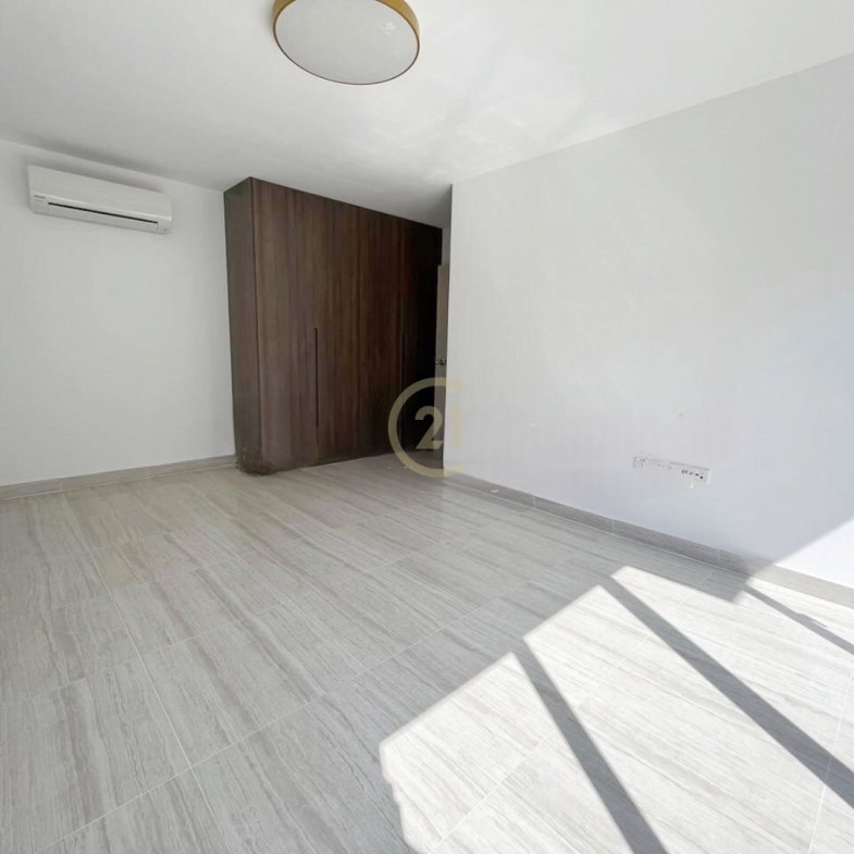 Villa for sale near Peng Hout Berng Snaor