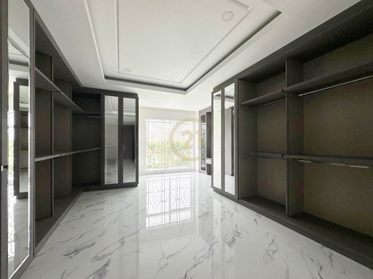 Villa for sale in Beng Hout Beng Snaor