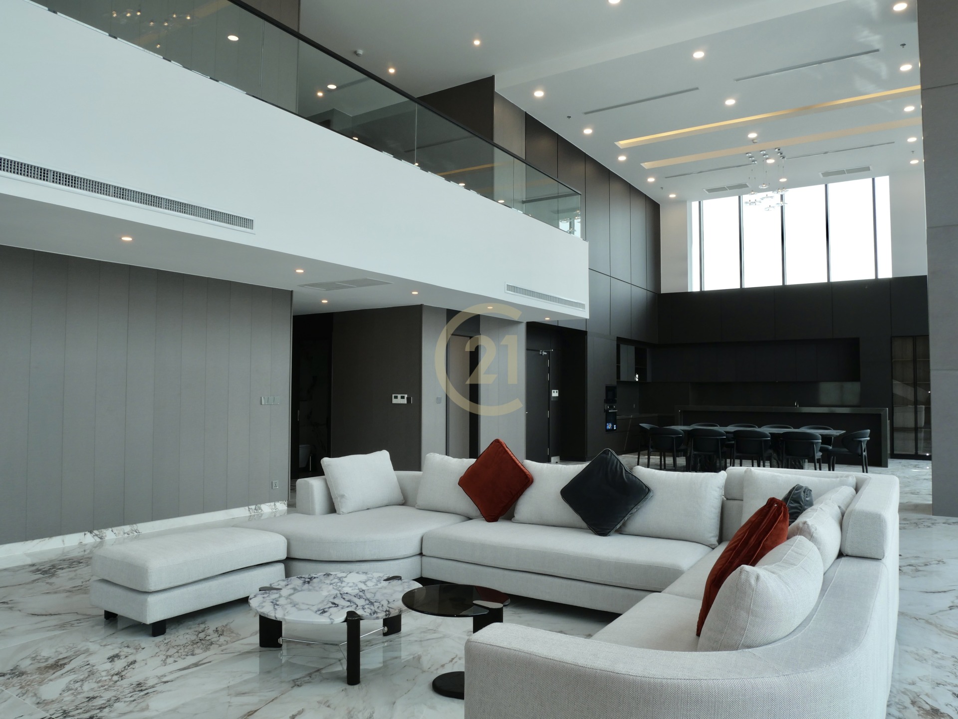 Luxurious Living Space Penthouse Perfection – 450sqm| Brand New
