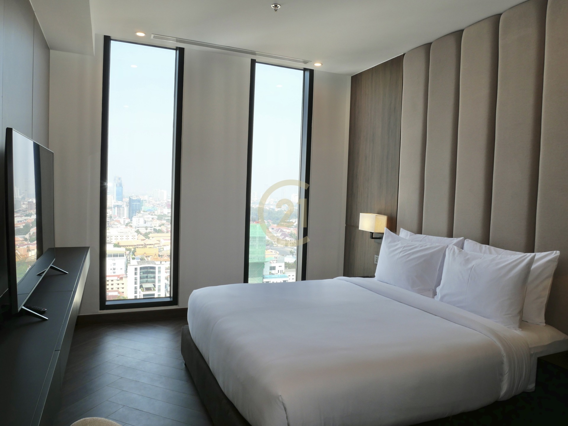 Luxurious Living Space Penthouse Perfection – 450sqm| Brand New