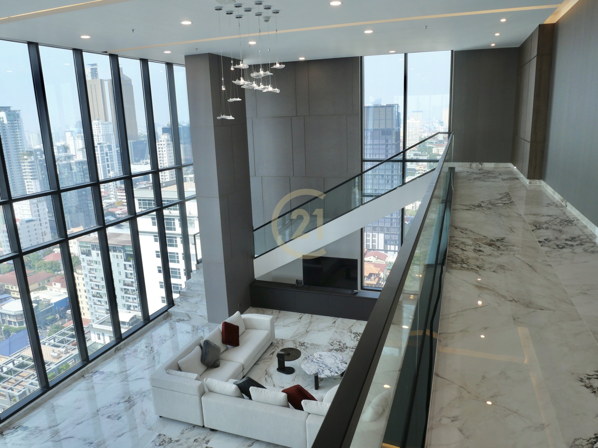 Luxurious Living Space Penthouse Perfection – 450sqm| Brand New