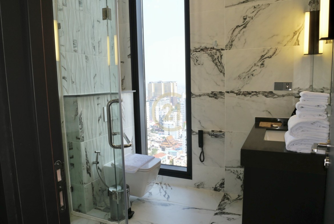 Luxurious Living Space Penthouse Perfection – 450sqm| Brand New