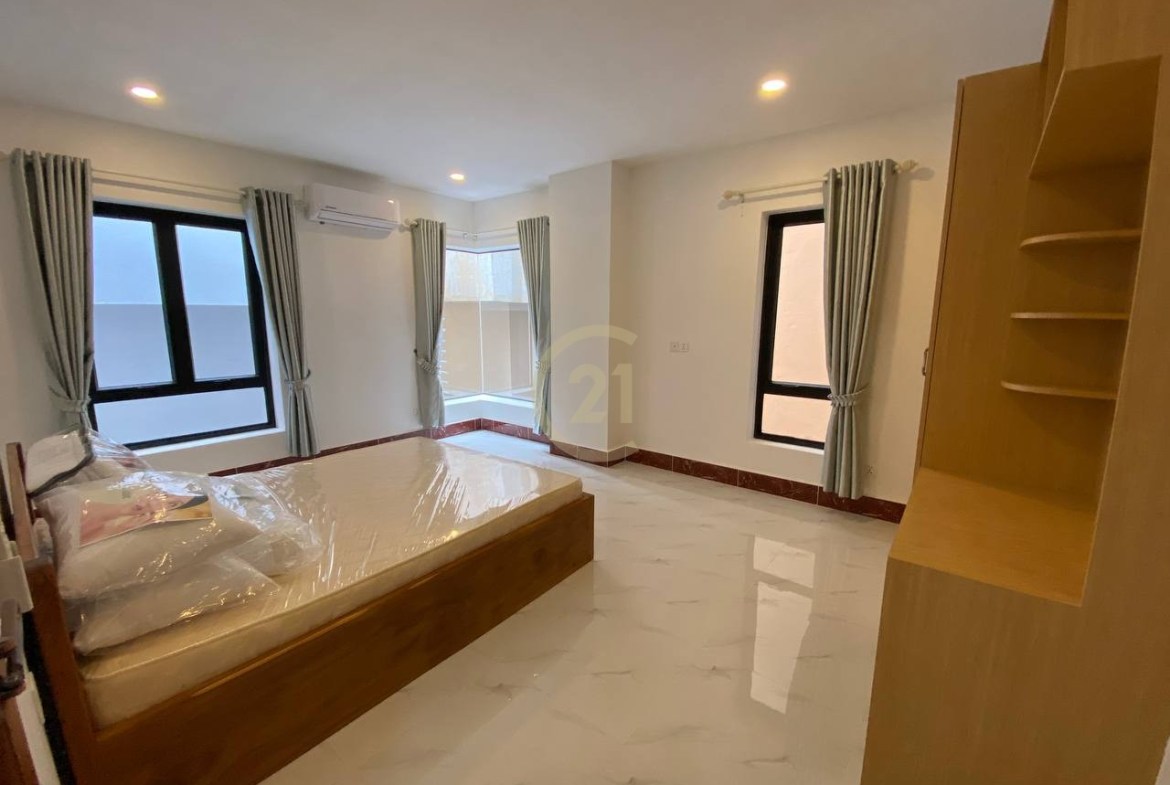 Available one bedroom at Toul Toumpong